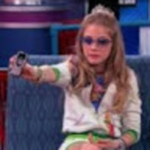 Meet your Posher, Maeve